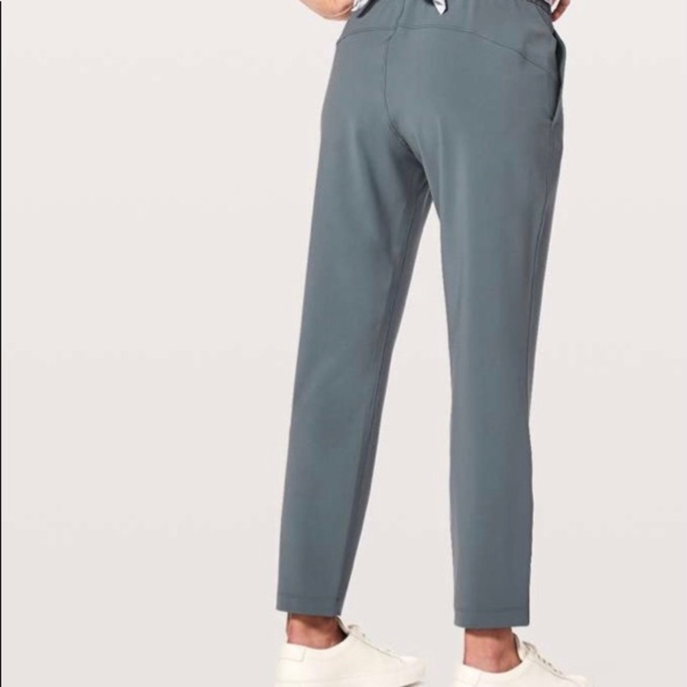 Lululemon On The Fly Pant 12